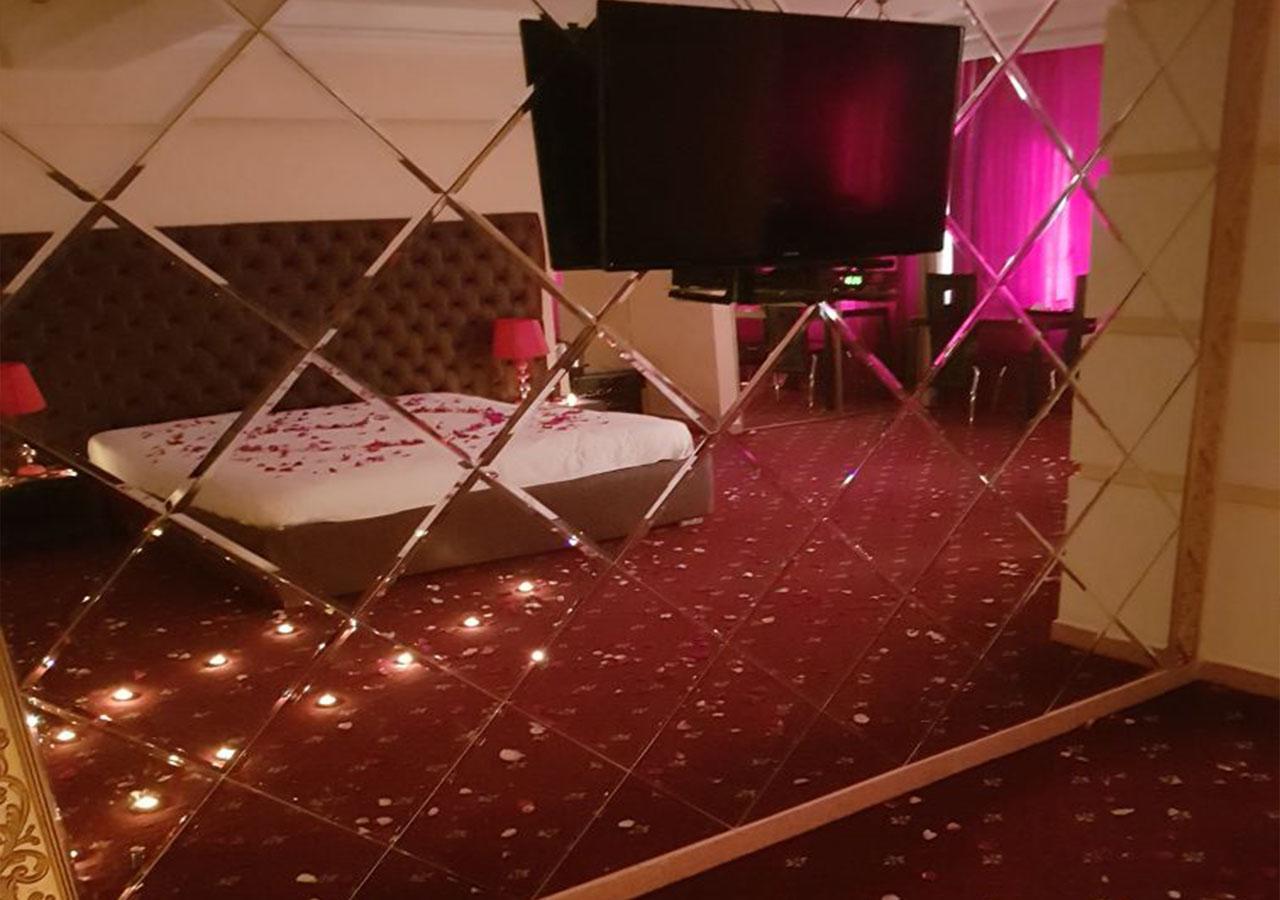 Emperum Nelson Hotel Кишинів Екстер'єр фото
