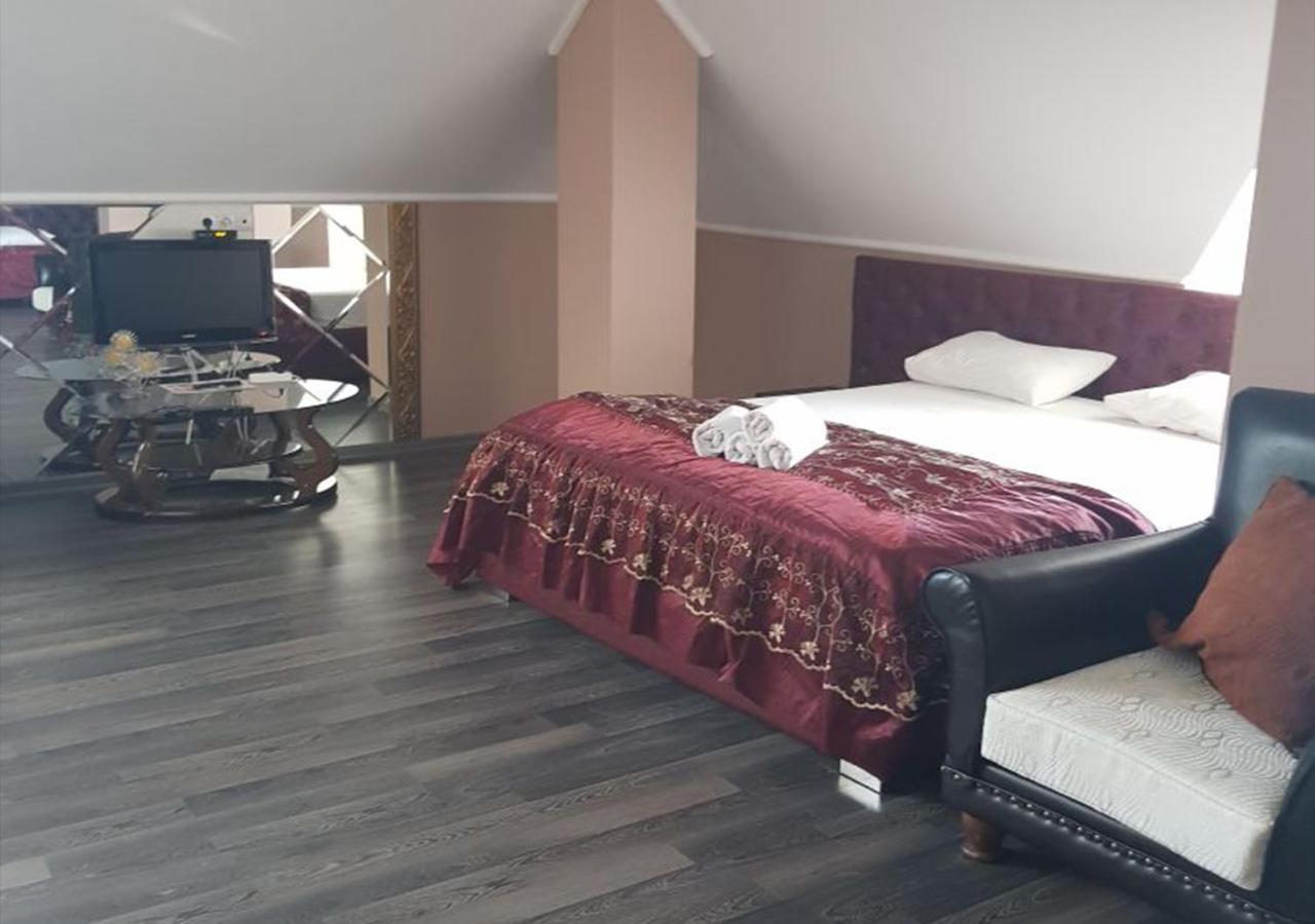 Emperum Nelson Hotel Кишинів Екстер'єр фото