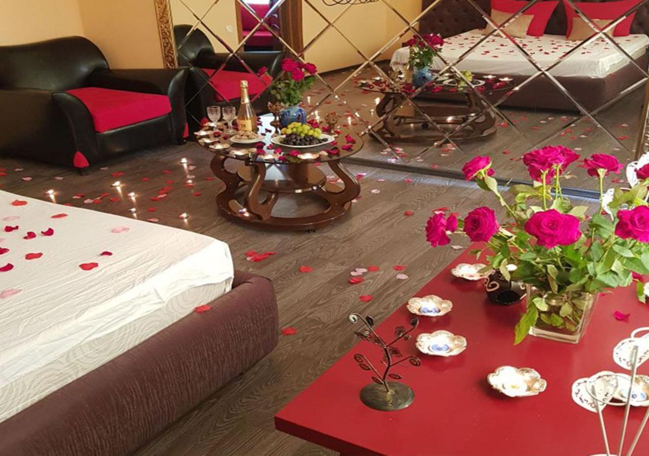 Emperum Nelson Hotel Кишинів Екстер'єр фото