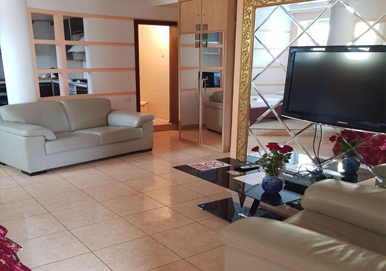 Emperum Nelson Hotel Кишинів Екстер'єр фото