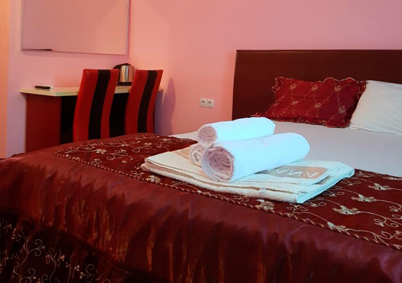 Emperum Nelson Hotel Кишинів Екстер'єр фото